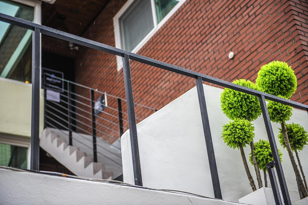 Flexhome Guest house